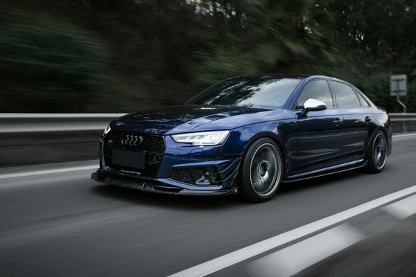 Location de minibus 12 places : conseils pour trouver le véhicule qu'il vous faut